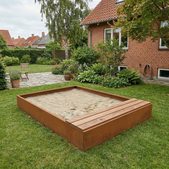 Sandlåda i cortenstål